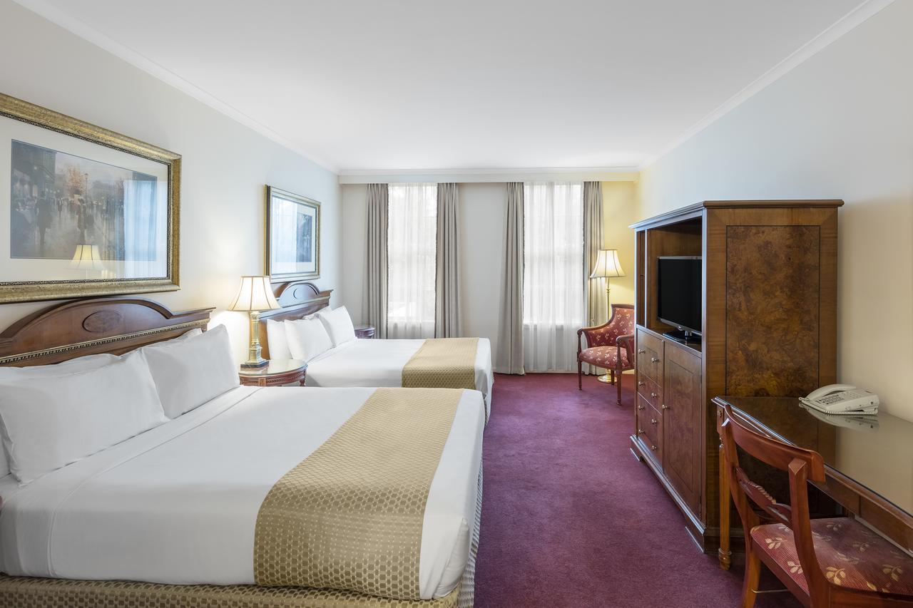 Canterbury International Hotel Forest Hill Buitenkant foto
