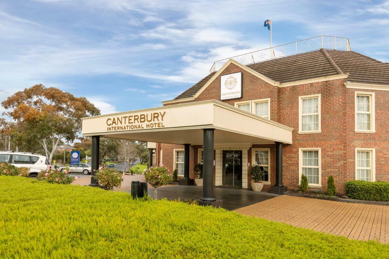 Canterbury International Hotel Forest Hill Buitenkant foto
