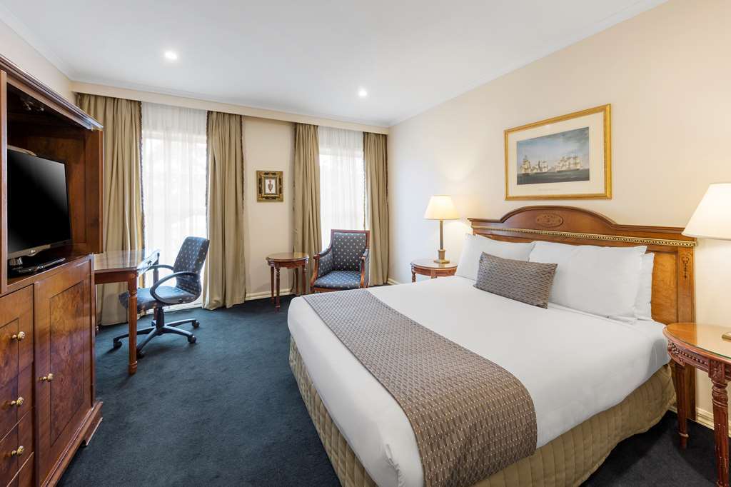 Canterbury International Hotel Forest Hill Kamer foto