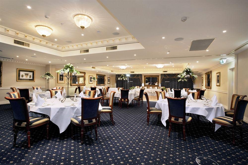 Canterbury International Hotel Forest Hill Buitenkant foto
